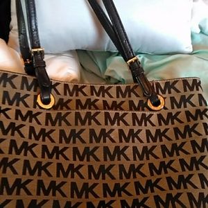 Authentic MK tote purse
